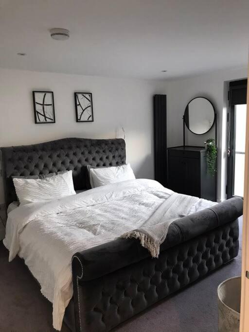 New Town House With *Free Allocated Parking* Leilighet Brighton Eksteriør bilde